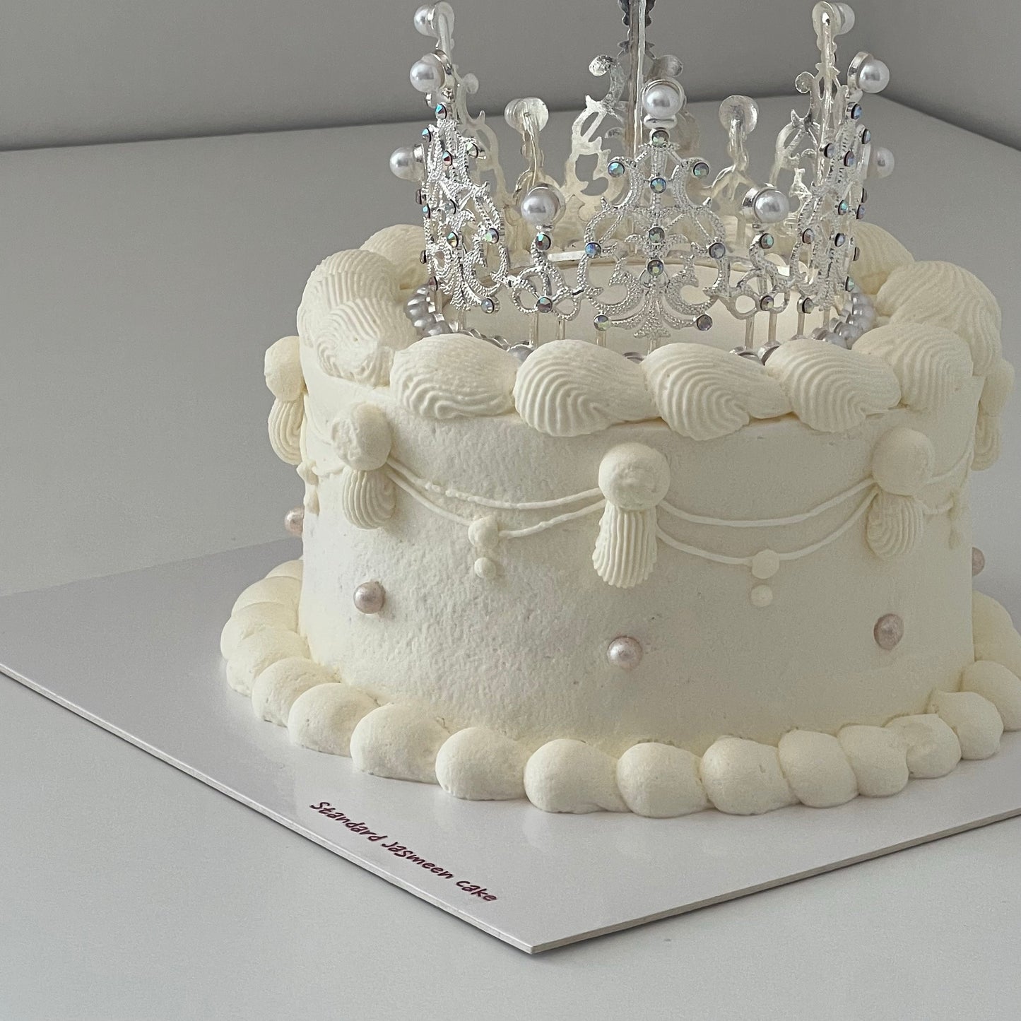 Crown Cake